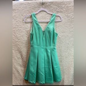 Size M $10 Never been worn